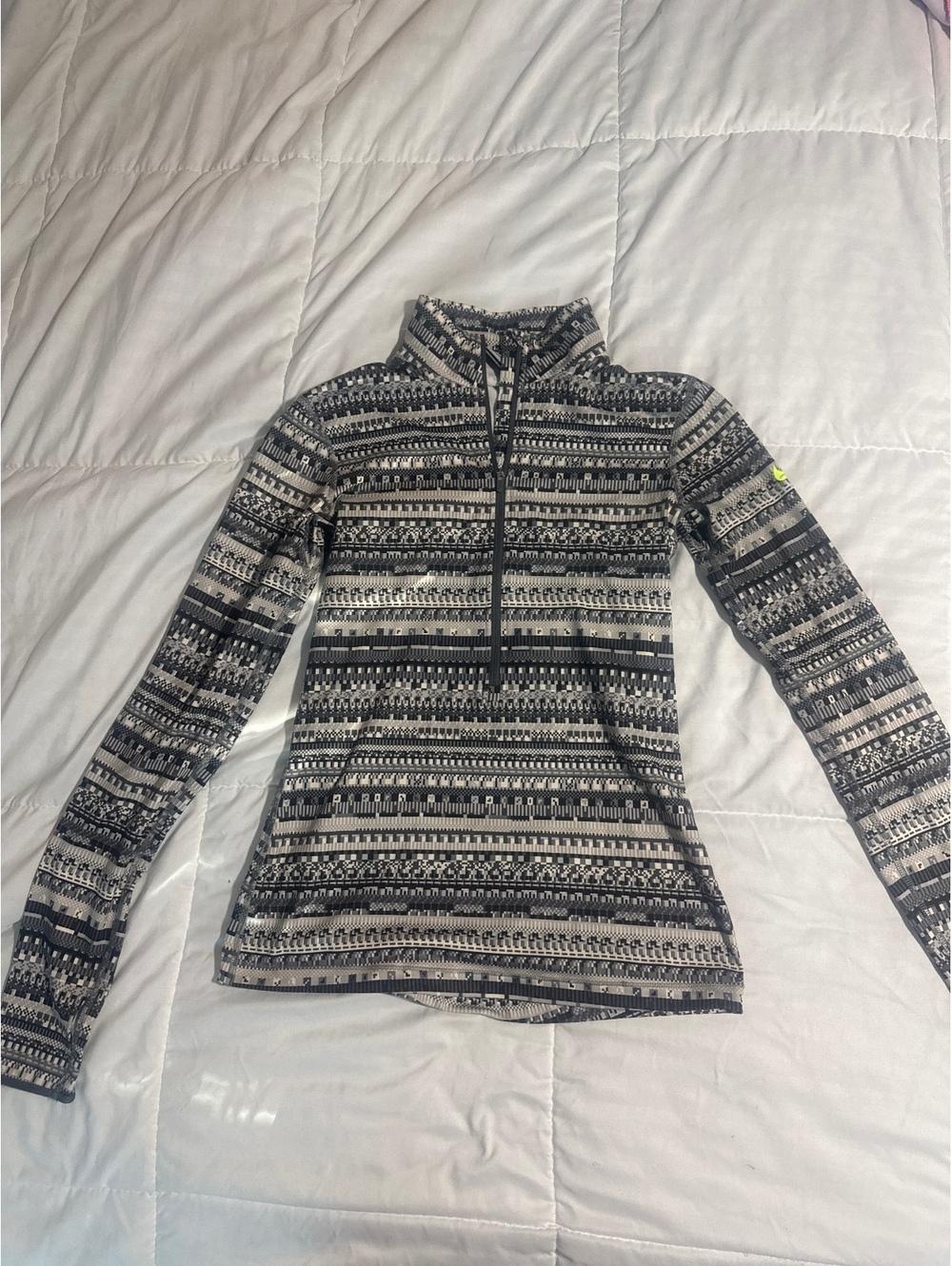 Nike Pro Dri-FIT Long Sleeve Athletic Top - Size Small